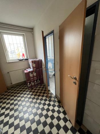 Pronájem obchodního prostoru, Domažlice, Husova třída, 286 m2