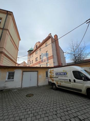 Pronájem obchodního prostoru, Domažlice, Husova třída, 286 m2