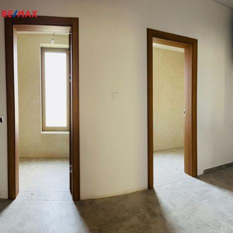 Pronájem obchodního prostoru, Velká Bíteš, 101 m2