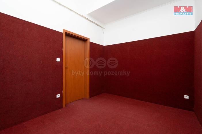 Pronájem obchodního prostoru, Praha, Trnkovo náměstí, 324 m2