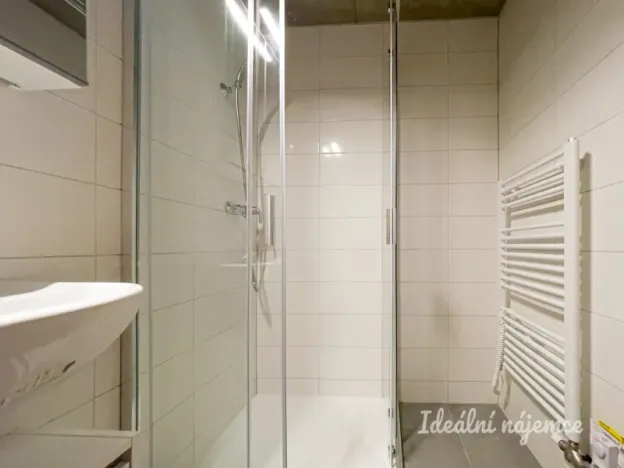 Pronájem bytu 1+kk, Brno - Líšeň, Šimáčkova, 33 m2