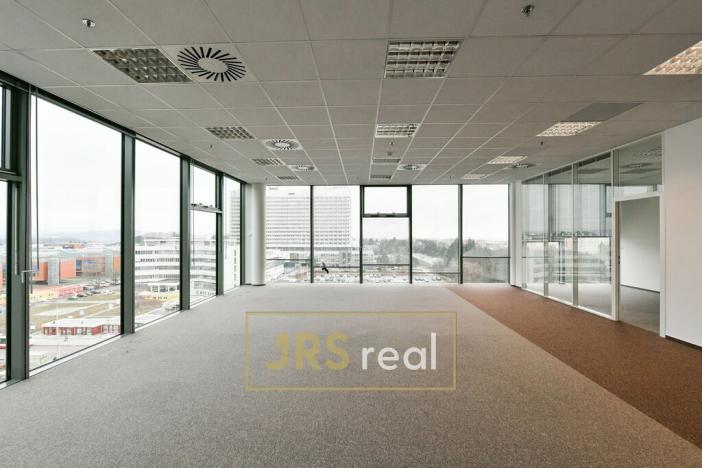 Pronájem kanceláře, Brno, 285 m2
