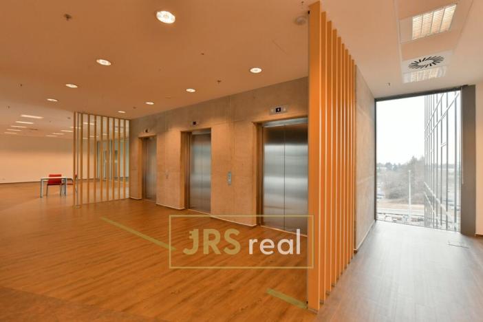 Pronájem kanceláře, Brno, 285 m2