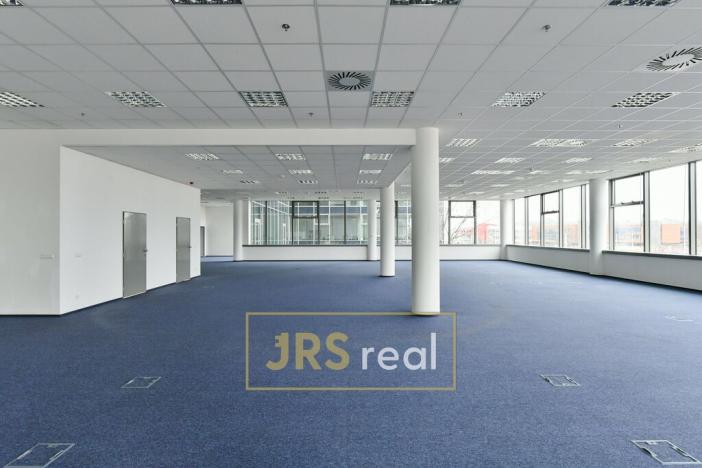 Pronájem kanceláře, Brno, 887 m2