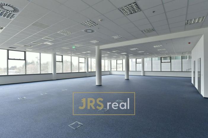 Pronájem kanceláře, Brno, 887 m2