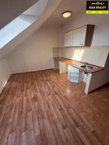 Pronájem bytu 1+kk, Opava, Nákladní, 24 m2