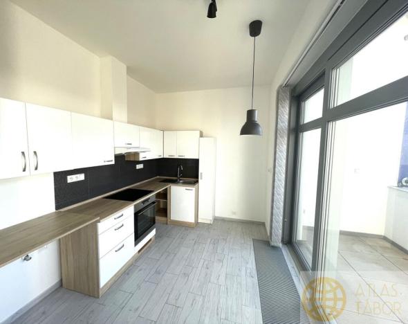 Pronájem bytu 2+kk, Tábor, Kpt. Jaroše, 48 m2