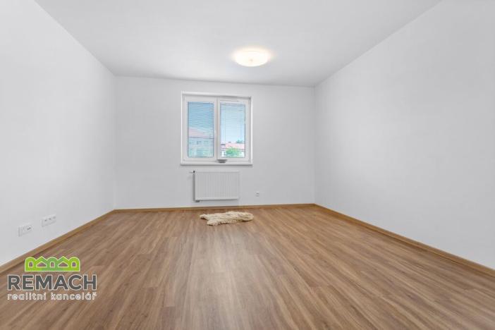 Pronájem bytu 2+kk, Náchod - Staré Město nad Metují, Bartoňova, 52 m2