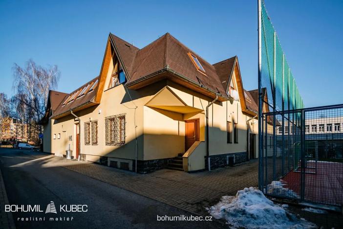 Pronájem bytu 3+kk, Tábor, Partyzánská, 102 m2