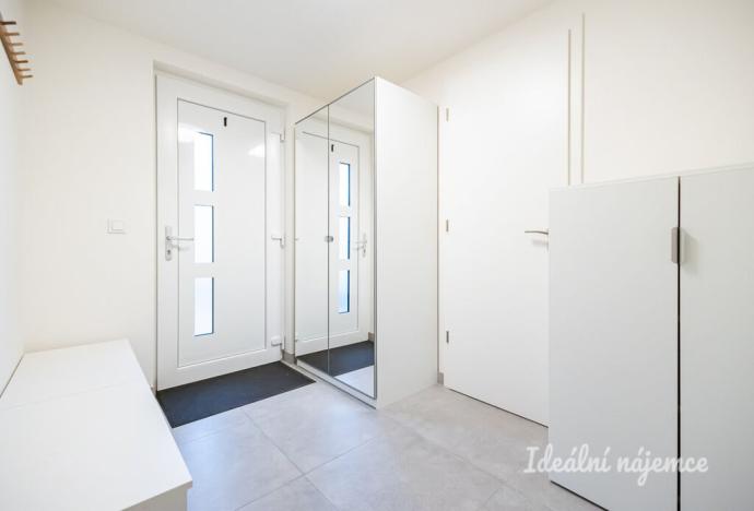 Pronájem bytu 4+kk, Horoušany, Kubišova, 120 m2