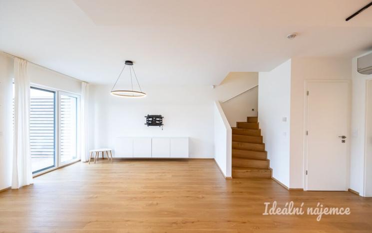 Pronájem bytu 4+kk, Horoušany, Kubišova, 120 m2