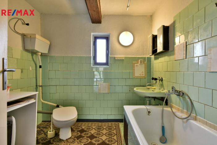 Prodej chalupy, Poběžovice u Holic, 259 m2