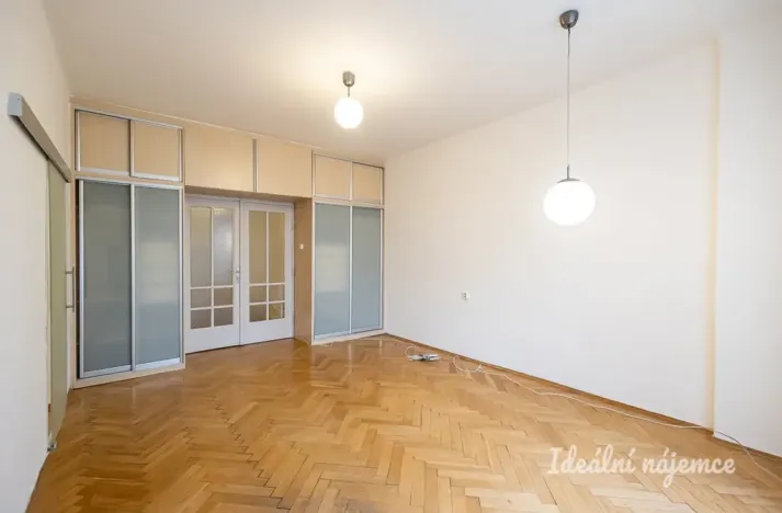 Pronájem bytu 2+kk, Praha - Holešovice, Jankovcova, 52 m2