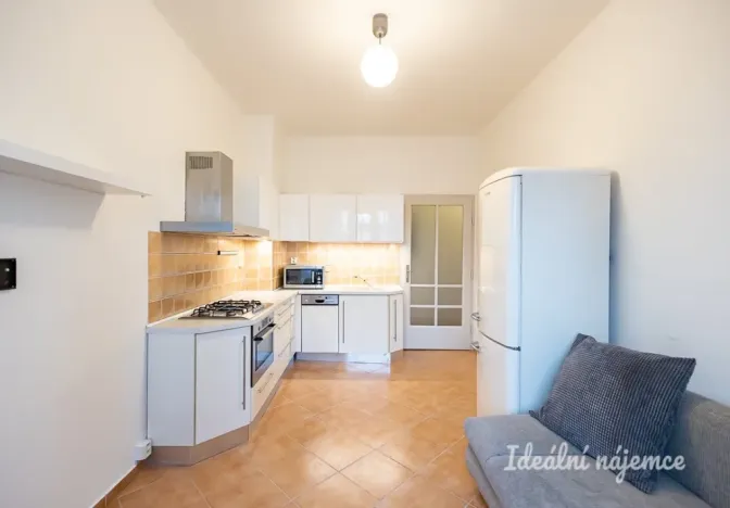 Pronájem bytu 2+kk, Praha - Holešovice, Jankovcova, 52 m2
