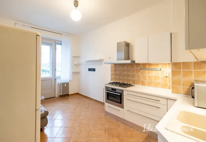 Pronájem bytu 2+kk, Praha - Holešovice, Jankovcova, 52 m2