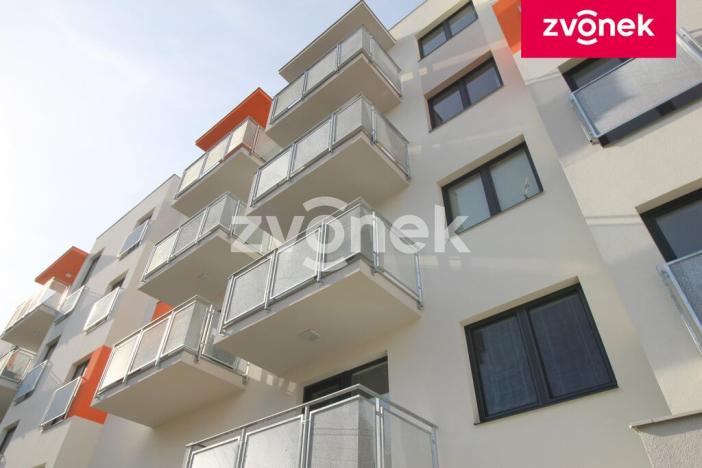 Pronájem bytu 2+kk, Zlín - Malenovice, třída Svobody, 64 m2