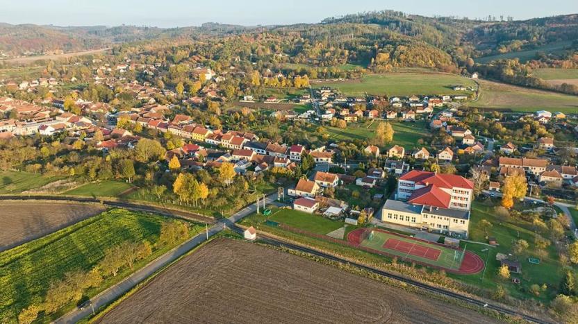 Prodej pozemku pro bydlení, Knínice, 1265 m2