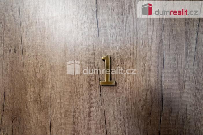 Prodej ubytování, Hluboká nad Vltavou, nám. Čsl. armády, 533 m2