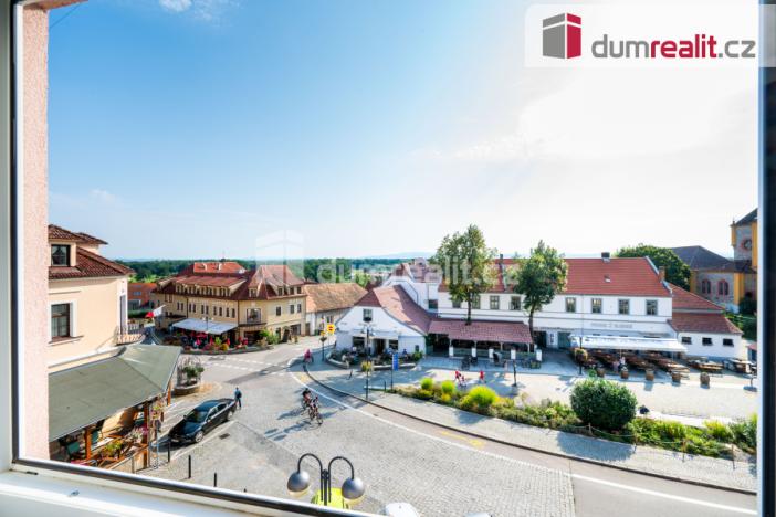 Prodej ubytování, Hluboká nad Vltavou, nám. Čsl. armády, 533 m2