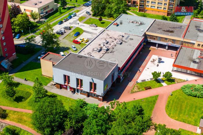 Prodej obchodního prostoru, Český Těšín, Kysucká, 1500 m2