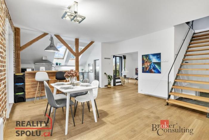 Prodej bytu 4+kk, Liberec - Liberec XIV-Ruprechtice, Stroupežnického, 98 m2