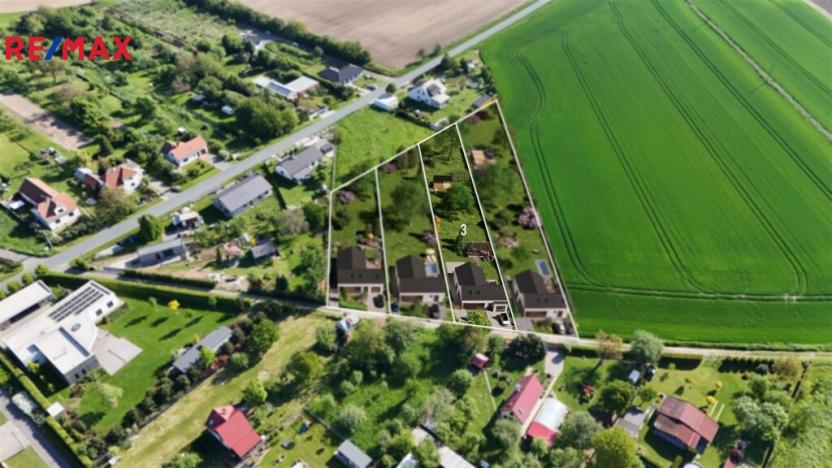 Prodej pozemku pro bydlení, Lazníky, 1740 m2