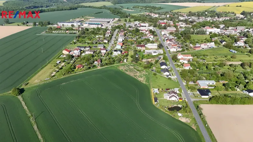 Prodej pozemku pro bydlení, Lazníky, 2100 m2