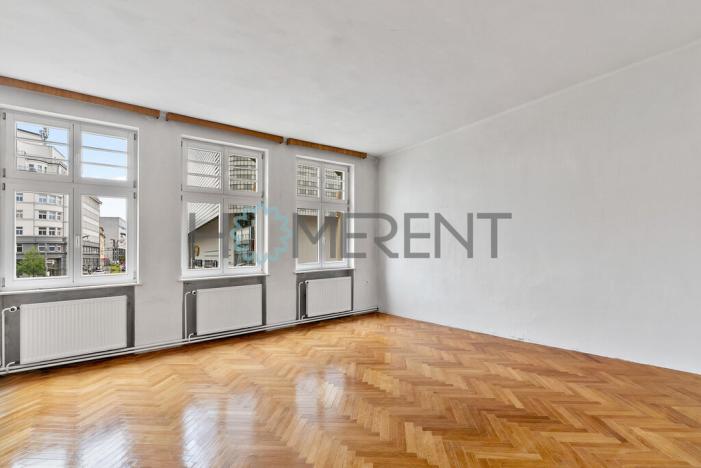 Prodej bytu 3+1, Liberec - Liberec III-Jeřáb, nám. Soukenné, 124 m2