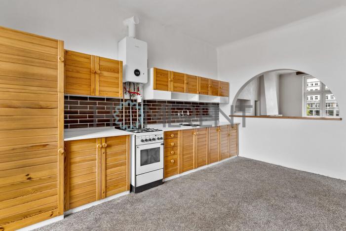 Prodej bytu 3+1, Liberec - Liberec III-Jeřáb, nám. Soukenné, 124 m2