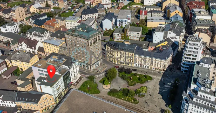 Prodej bytu 3+1, Liberec - Liberec III-Jeřáb, nám. Soukenné, 126 m2