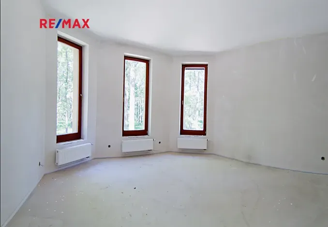 Prodej rodinného domu, Hradištko, Kersko, 364 m2