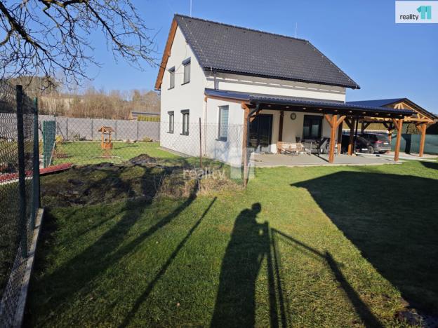 Prodej rodinného domu, Skalka u Doks, 130 m2
