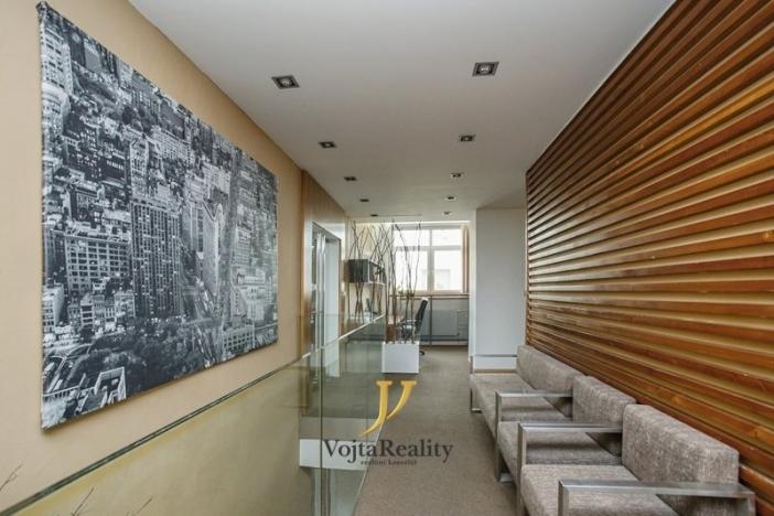 Pronájem kanceláře, Olomouc, I. P. Pavlova, 180 m2