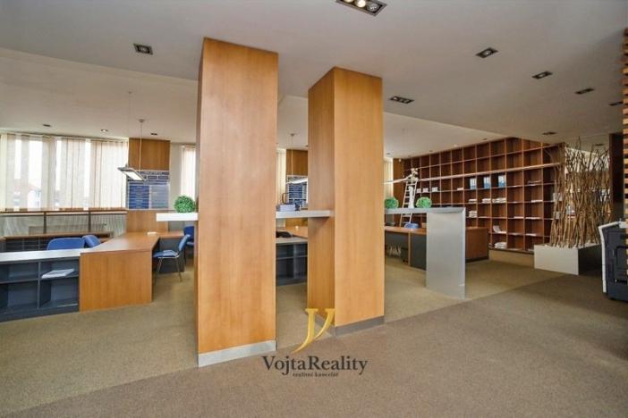 Pronájem kanceláře, Olomouc, I. P. Pavlova, 180 m2