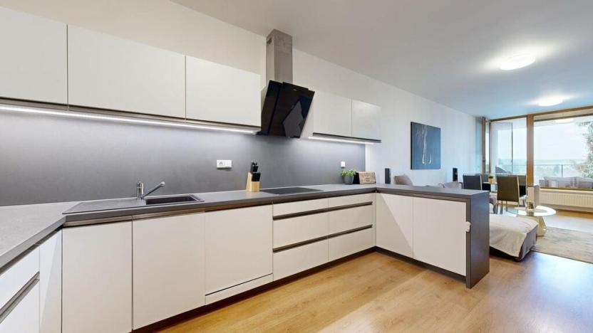 Prodej atypického bytu, Brno, Rozdrojovická, 81 m2