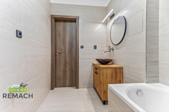 Pronájem bytu 1+1, Náchod, Na Hamrech, 60 m2