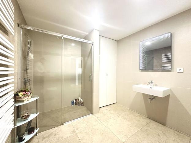 Prodej bytu 1+kk, Praha - Smíchov, Kobrova, 54 m2