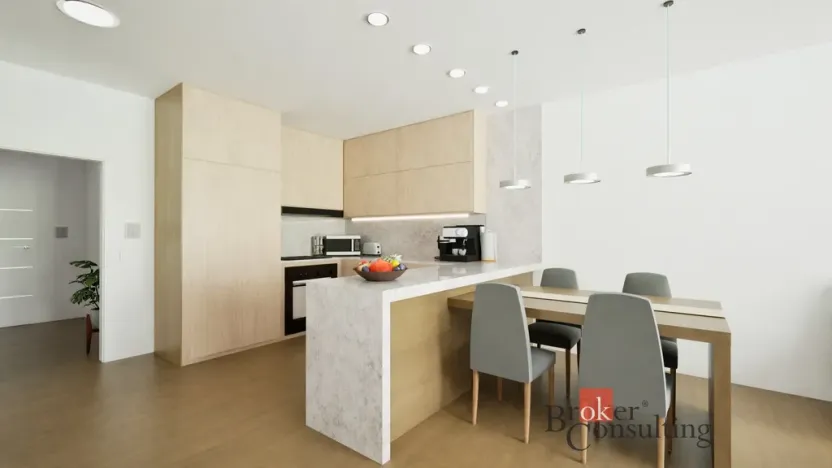 Prodej bytu 2+kk, Kaplice, Na Vyhlídce, 64 m2