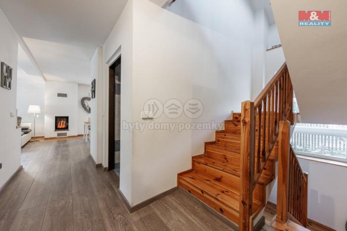 Prodej rodinného domu, Loket, Zahradní, 209 m2