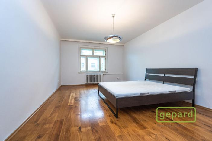 Pronájem bytu 2+kk, Praha - Žižkov, Lucemburská, 56 m2