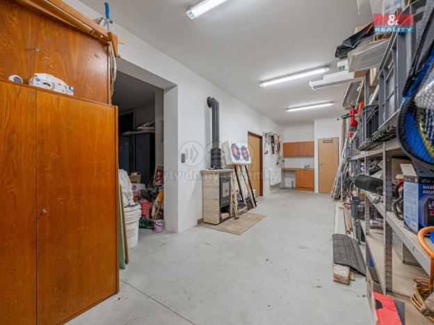 Prodej rodinného domu, Neustupov, 450 m2