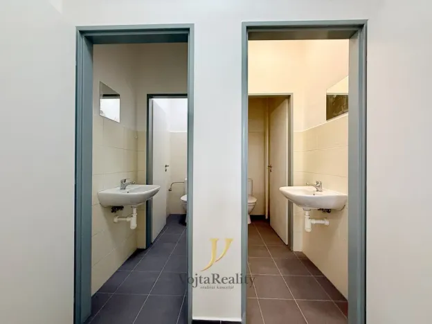 Pronájem obchodního prostoru, Olomouc, Holická, 130 m2