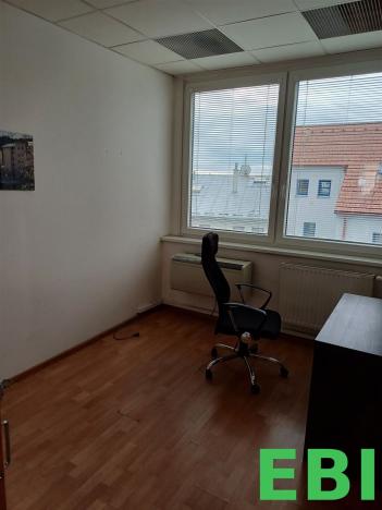 Pronájem kanceláře, Praha - Krč, Nová cesta, 430 m2