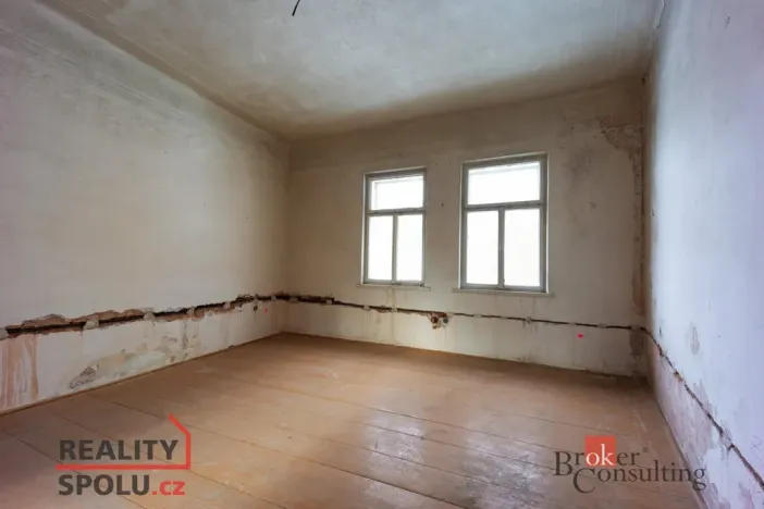 Prodej činžovního domu, Košťálov, 400 m2