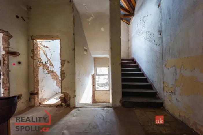 Prodej činžovního domu, Košťálov, 400 m2