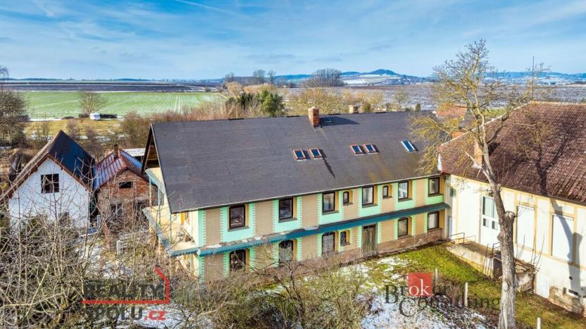 Prodej rodinného domu, Nemyčeves, 300 m2