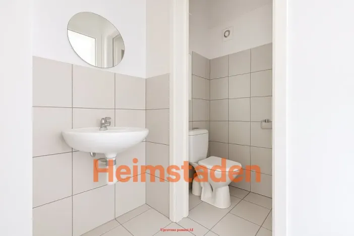 Pronájem kanceláře, Karviná - Nové Město, tř. Osvobození, 76 m2