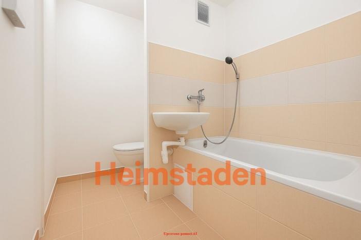 Pronájem bytu 1+1, Karviná - Hranice, Slovenská, 36 m2