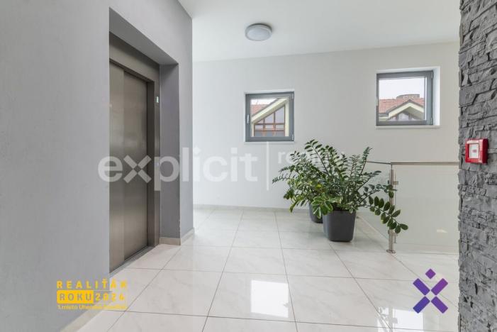 Pronájem obchodního prostoru, Uherský Brod, Bří Lužů, 142 m2