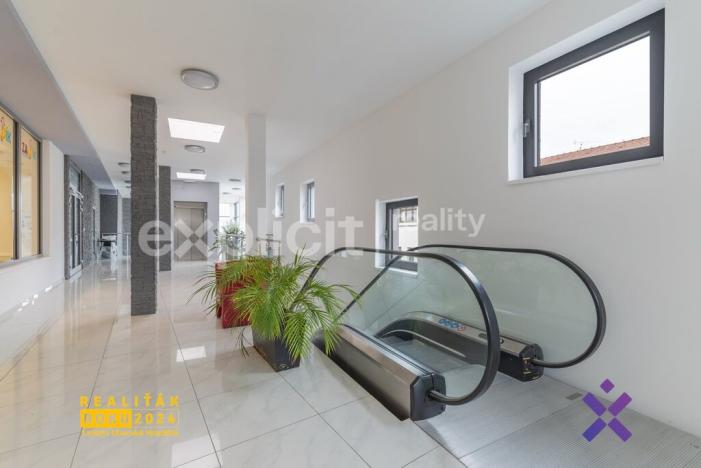 Pronájem obchodního prostoru, Uherský Brod, Bří Lužů, 142 m2